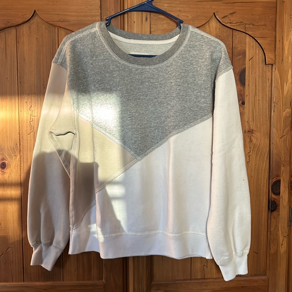 Abercrombie and Fitch sweatshirt from the soft A&F collection.